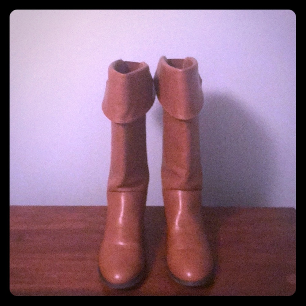 Chinese Laundry Cognac boots